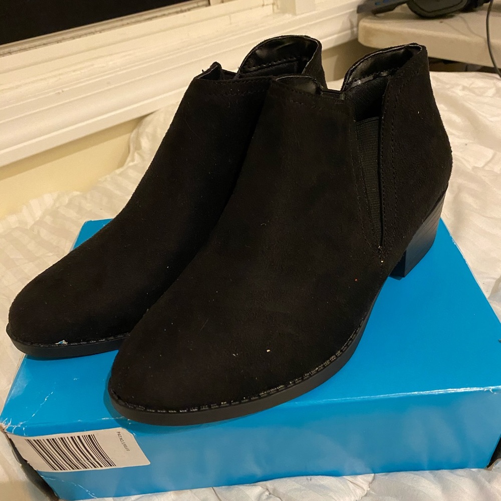 Short boot heels